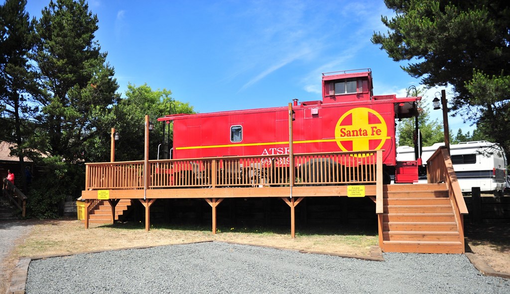 Oregon Dunes KOA Holiday Train Car Caboose